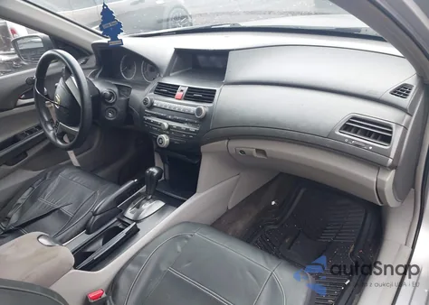 2009 Honda Accord 2.4 Lx-P z USA, uszkodzony, nr VIN 1HGCP264X9A086649